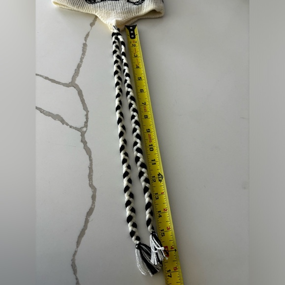 Disney Mickey Mouse Knit Hat Kids Size 2 3 - Picture 9 of 9